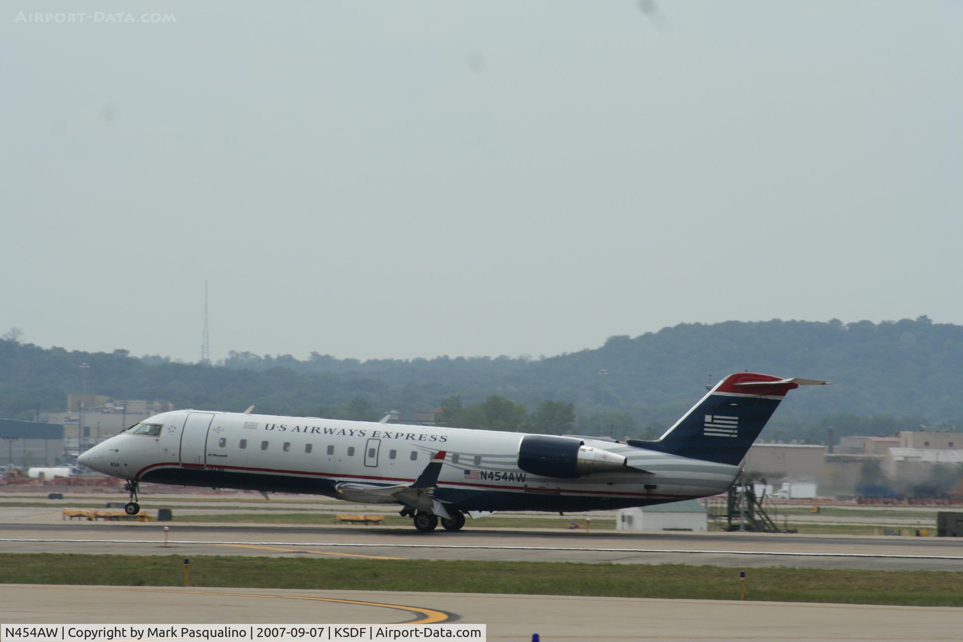 N454AW, 2003 Bombardier CRJ-200LR (CL-600-2B19) C/N 7842, CL-600-2B19