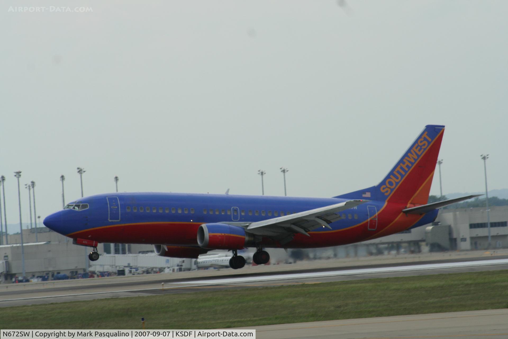 N672SW, 1986 Boeing 737-3Q8 C/N 23406, Boeing 737-300