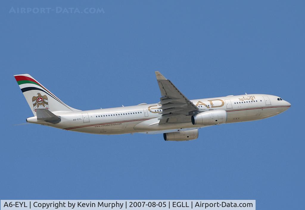 A6-EYL, 2006 Airbus A330-243 C/N 809, Etihad A.330