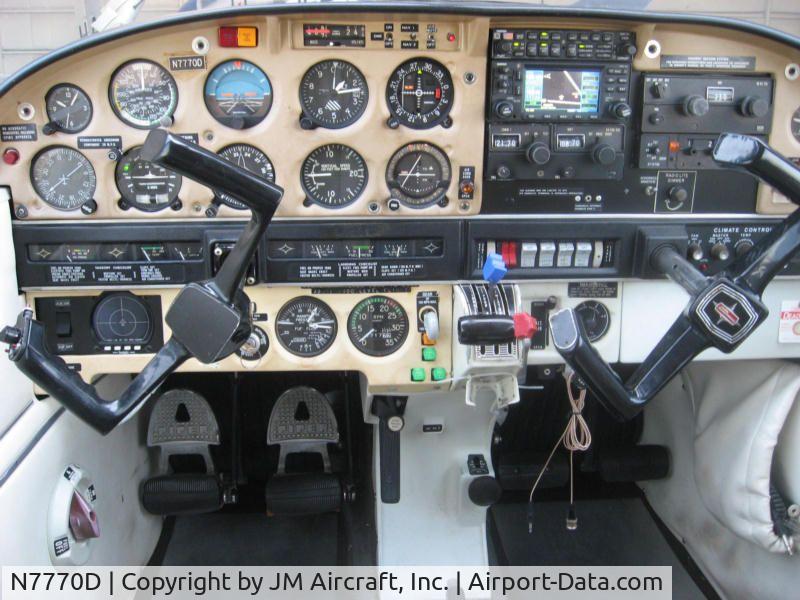 N7770D, 1972 Piper PA-28R-200 C/N 28R-7235220, Hickory, North Carolina