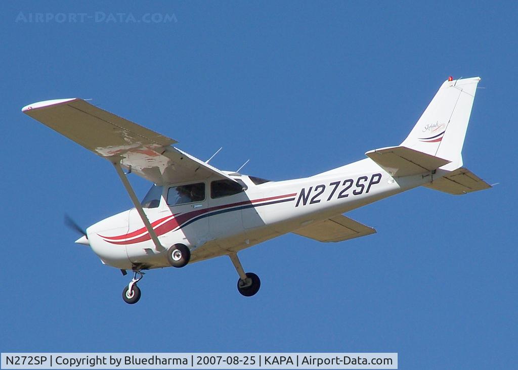 N272SP, 1998 Cessna 172S C/N 172S8016, Landing on 17L