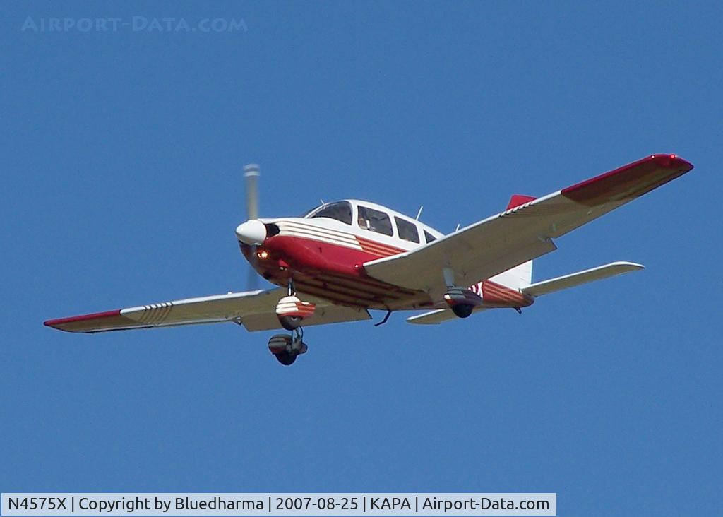N4575X, 1975 Piper PA-28-181 C/N 28-7690034, Landing on 17L