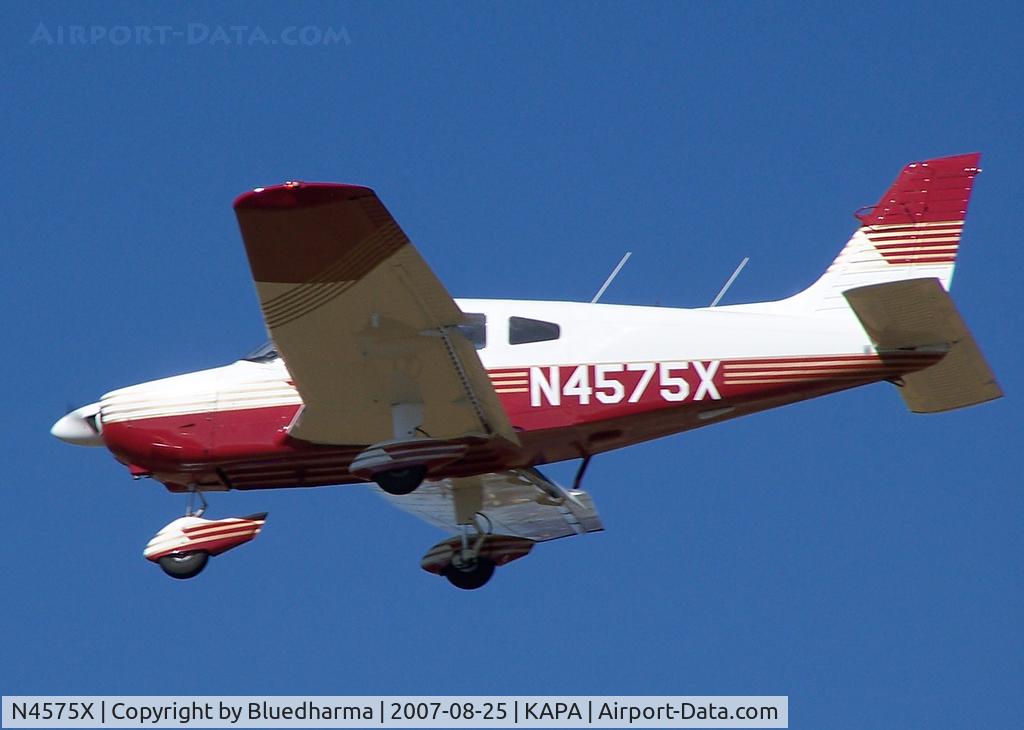 N4575X, 1975 Piper PA-28-181 C/N 28-7690034, Landing on 17L