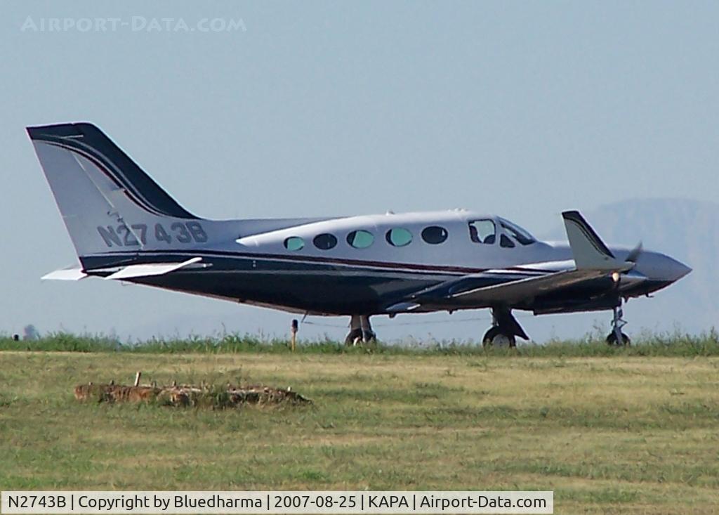N2743B, 1981 Cessna 414A Chancellor C/N 414A0809, Taxi to takeoff 17L