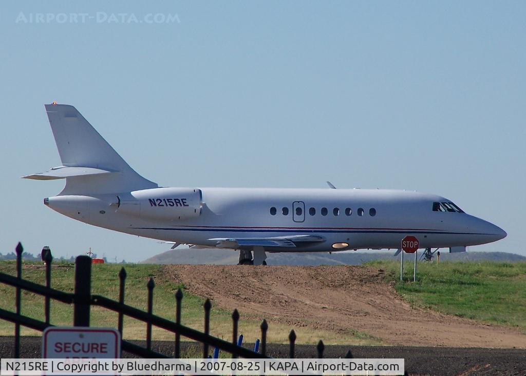 N215RE, 2004 Dassault Falcon 2000 C/N 215, Taxi for takeoff 17L