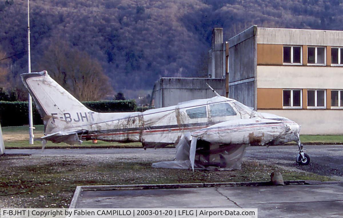 F-BJHT, Cessna 310D C/N 39143, nÂ°39143