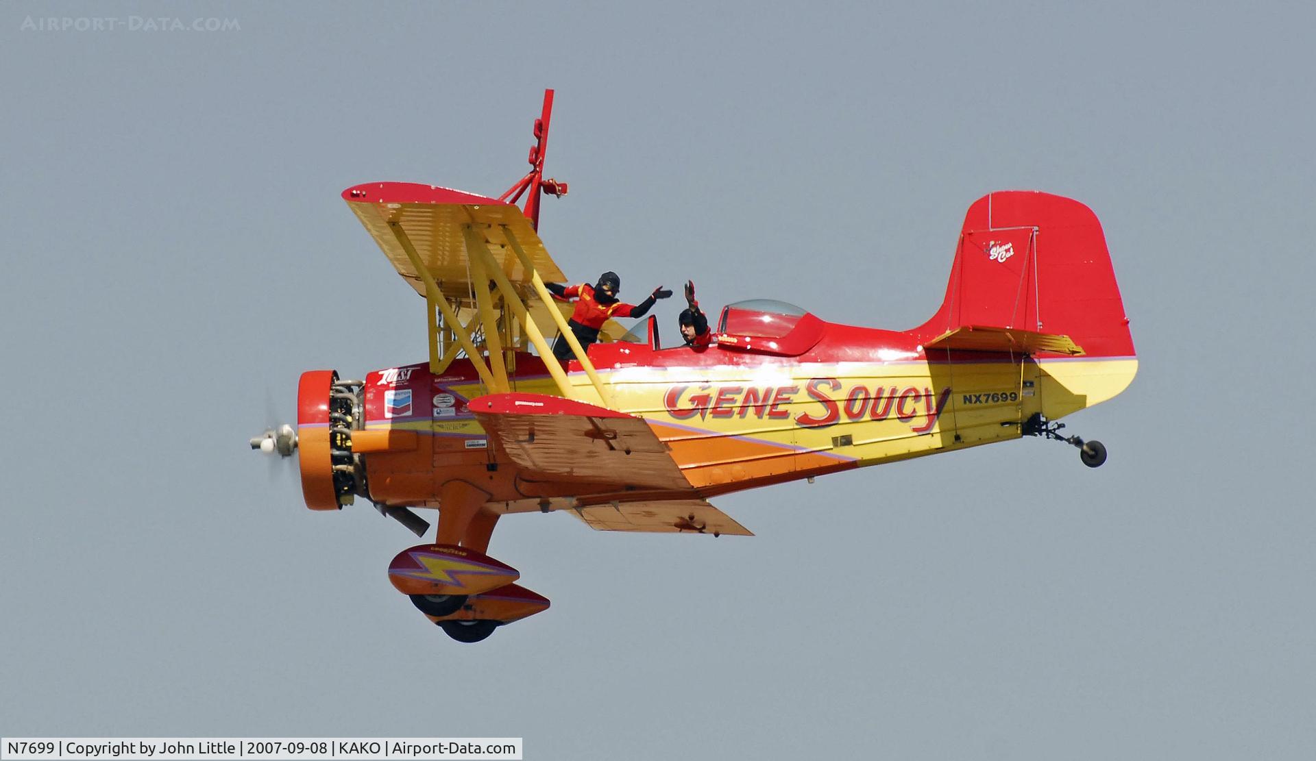 N7699, 1972 Grumman G-164A Show Cat C/N 1004, Gene Soucy & Teresa Stokes Wave Goodbye - National Radial Engine Exhibition - 2007 Akron Colorado