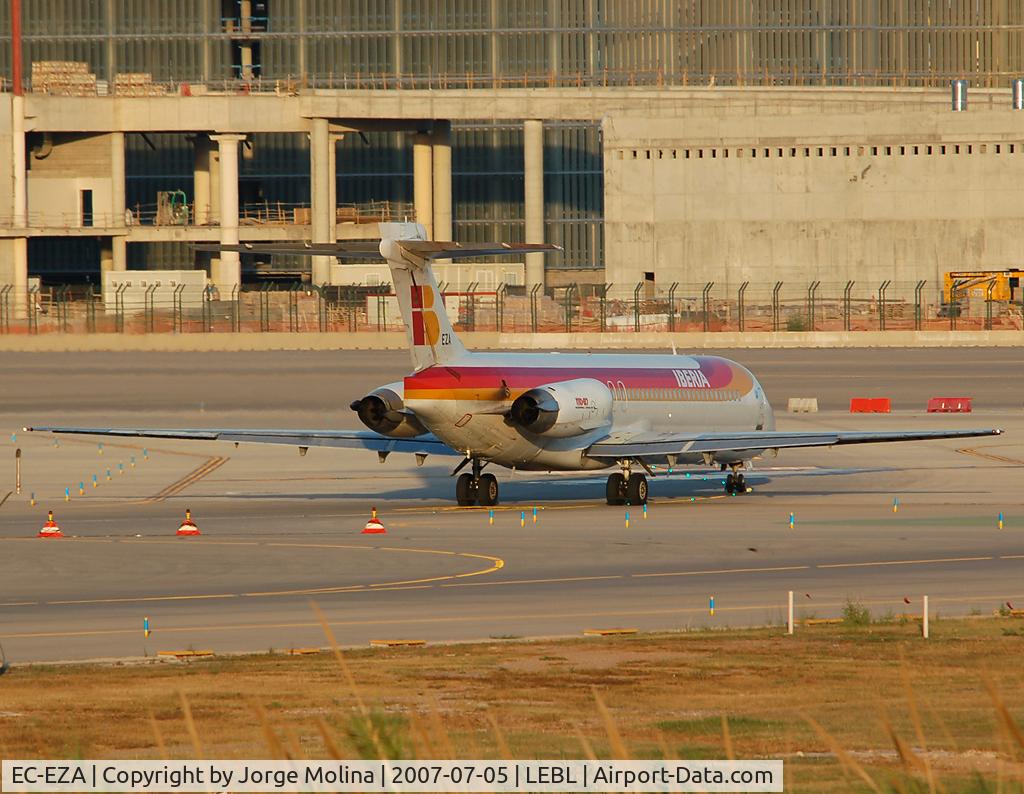 EC-EZA, 1990 McDonnell Douglas MD-87 (DC-9-87) C/N 49842, Taxi to RWY 07R for take off.
