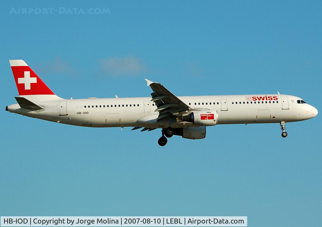 HB-IOD, 1995 Airbus A321-111 C/N 522, 