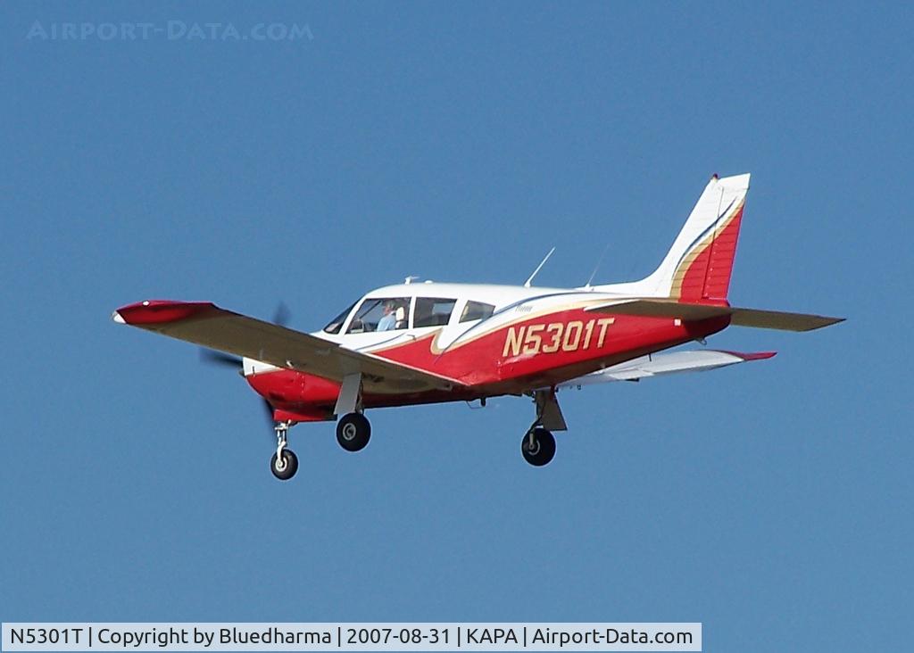 N5301T, 1972 Piper PA-28R-200 C/N 28R-7235222, Landing on 17L