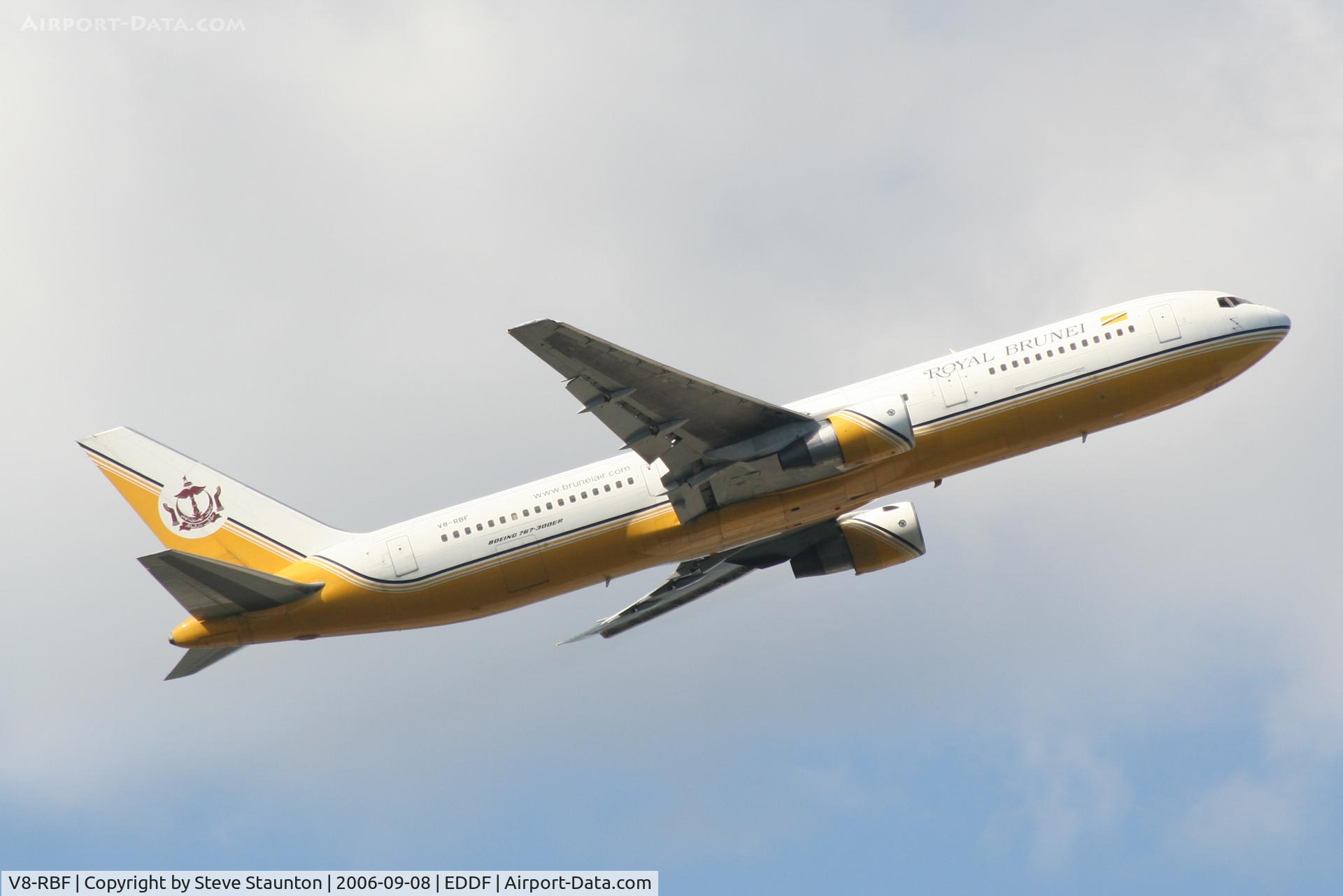 V8-RBF, 1992 Boeing 767-33A/ER C/N 25530, Taken at Frankfurt September 2006