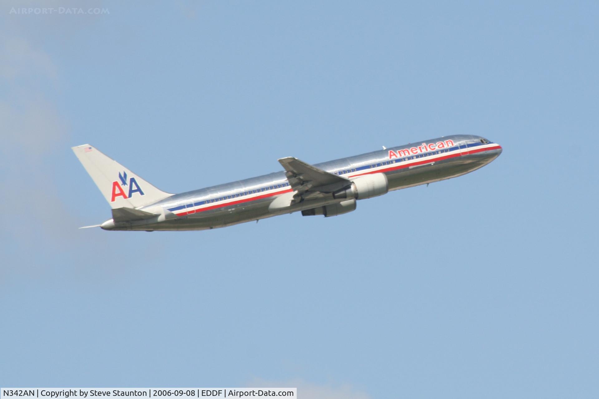 N342AN, 2002 Boeing 767-323ER C/N 33081, Taken at Frankfurt September 2006