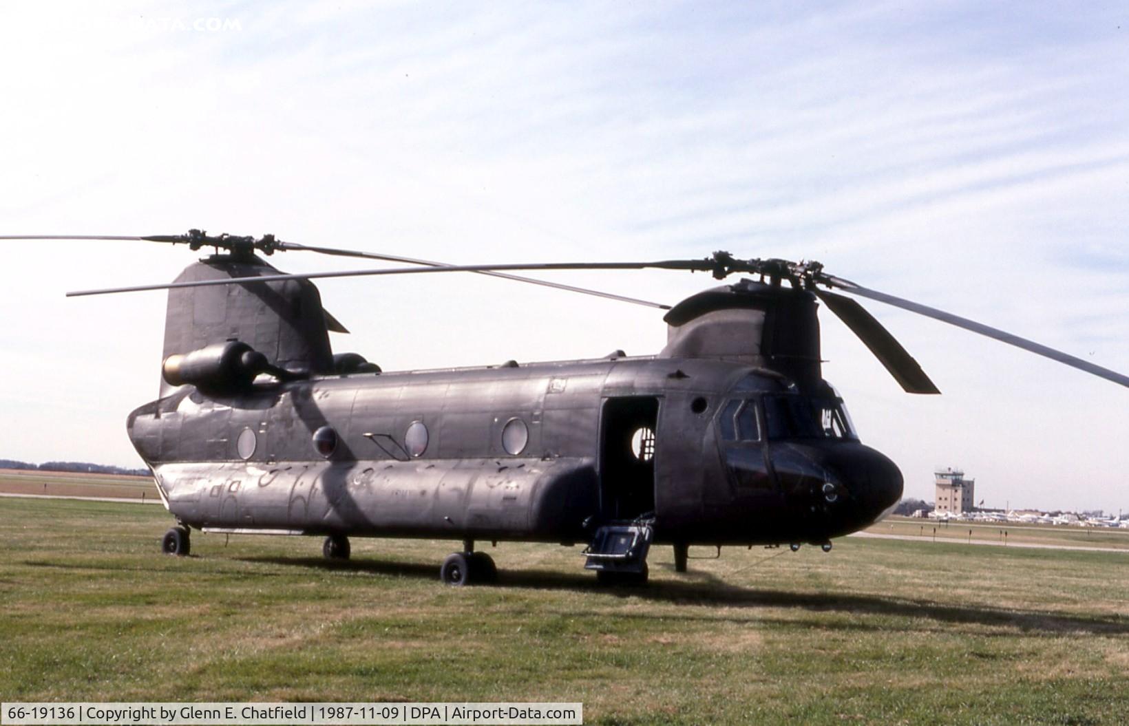 66-19136, 1967 Boeing Vertol CH-47B Chinook C/N B.394, CH-47B.  Later rebuilt as CH-47D
