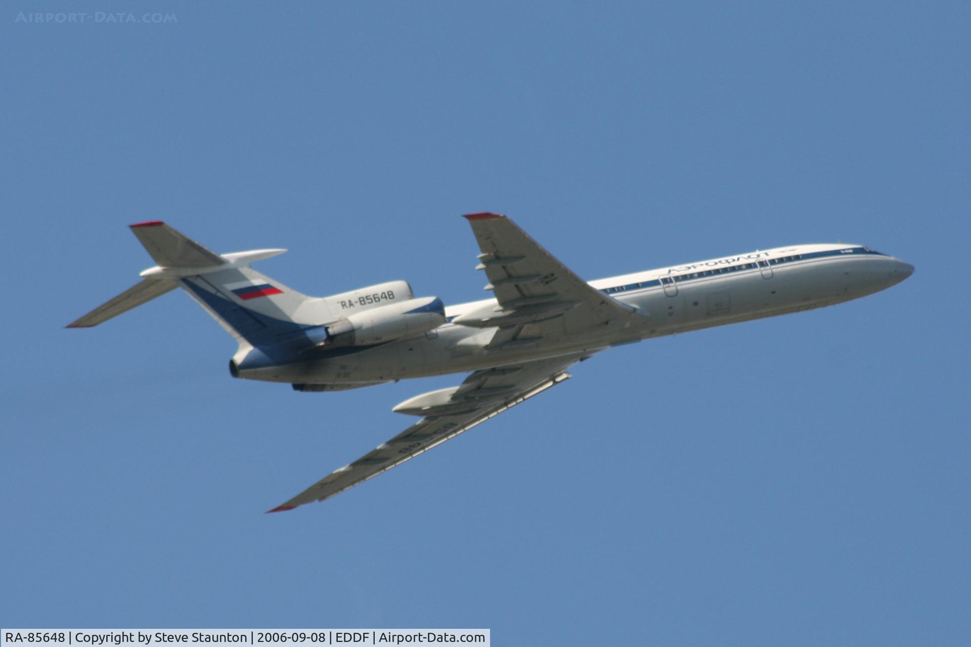 RA-85648, 1988 Tupolev Tu-154M C/N 88A786, Taken at Frankfurt September 2006