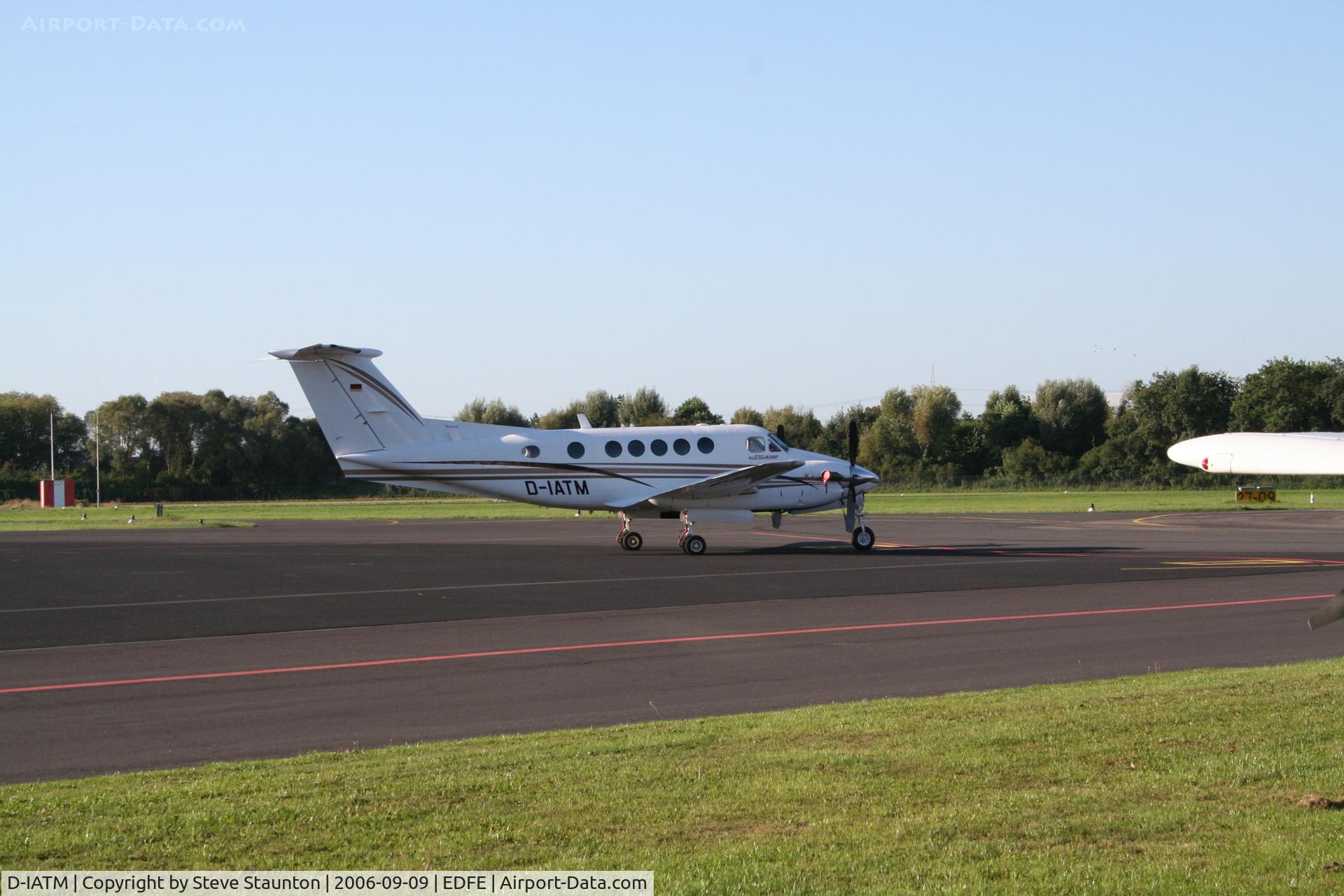 D-IATM, 1998 Beech 200 Super King Air C/N BB-1595, Taken at Egelsbach September 2006