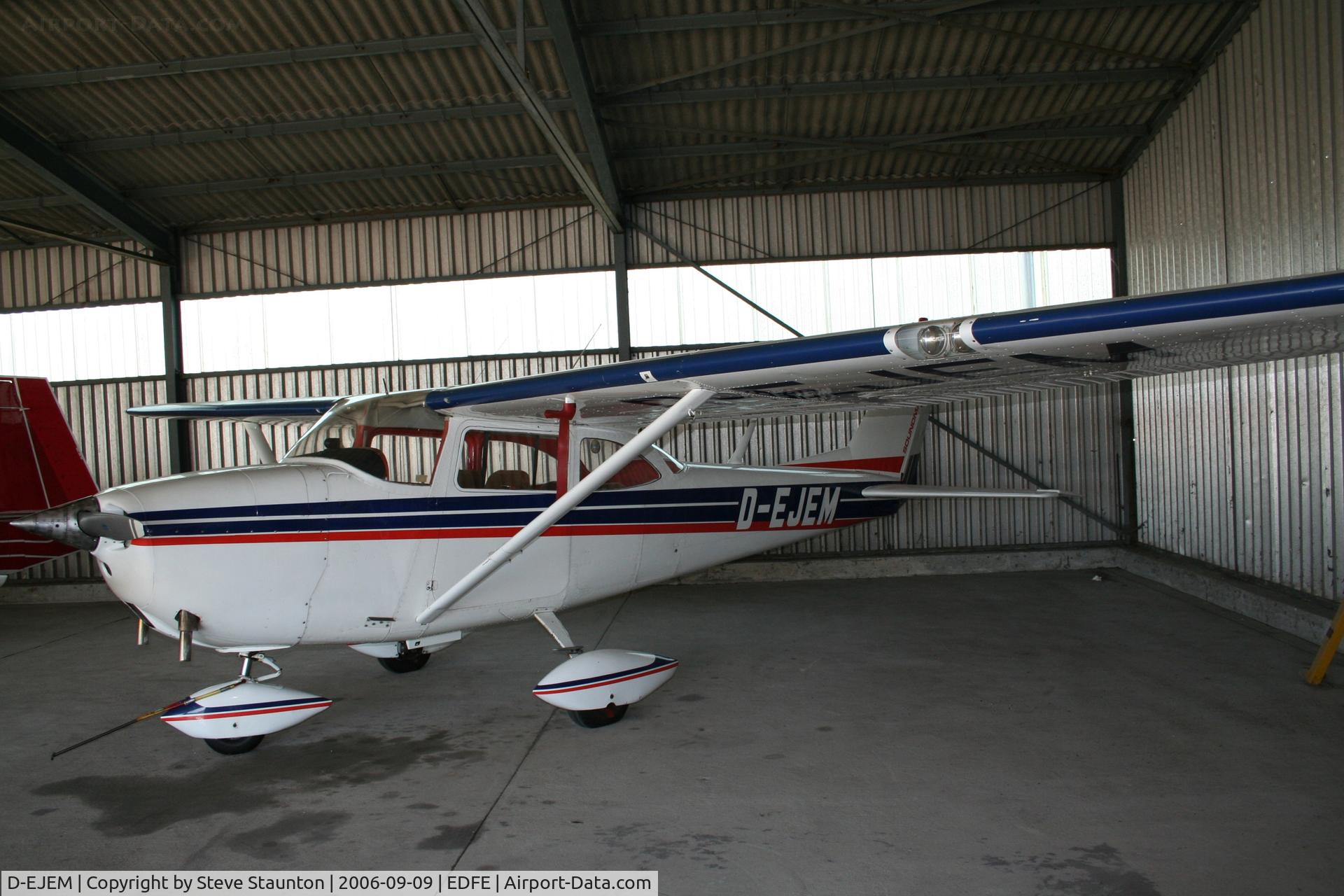 D-EJEM, Reims F172G C/N 0261, Taken at Egelsbach September 2006