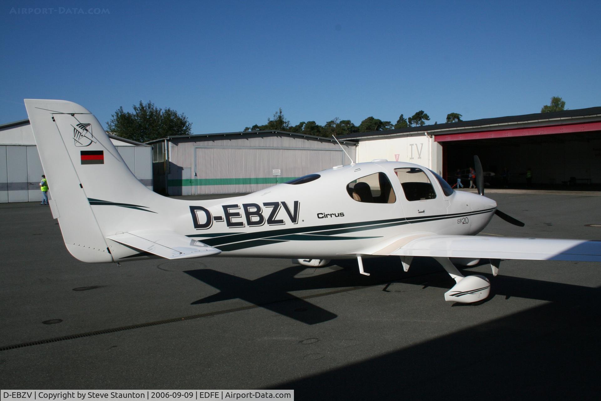 D-EBZV, 2002 Cirrus SR20 C/N 1245, Taken at Egelsbach September 2006