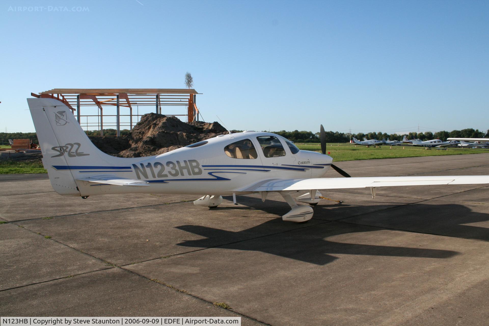N123HB, 2003 Cirrus SR22 C/N 0510, Taken at Egelsbach September 2006