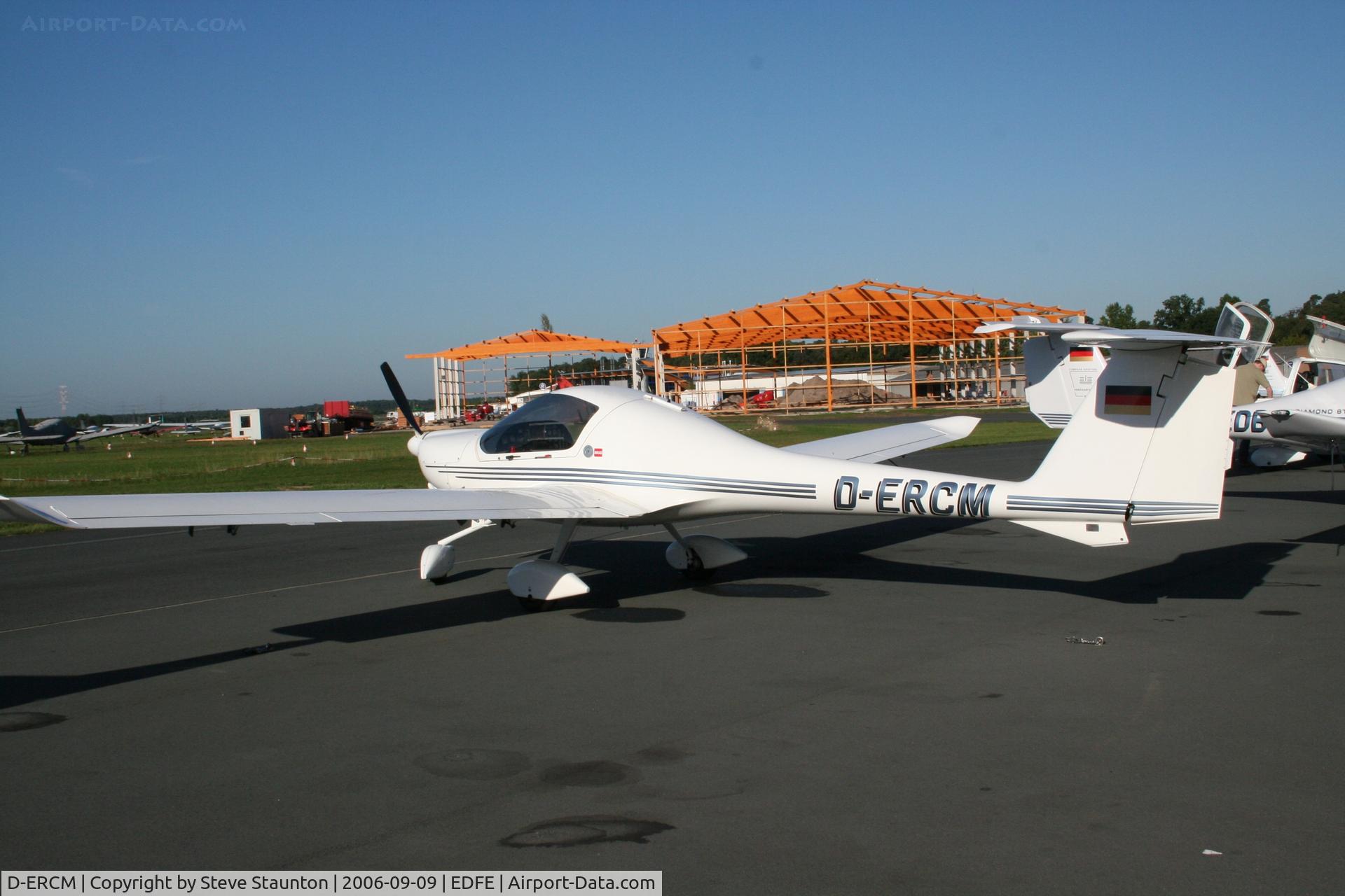 D-ERCM, Diamond DA-20A-1 Katana C/N 10243, Taken at Egelsbach September 2006