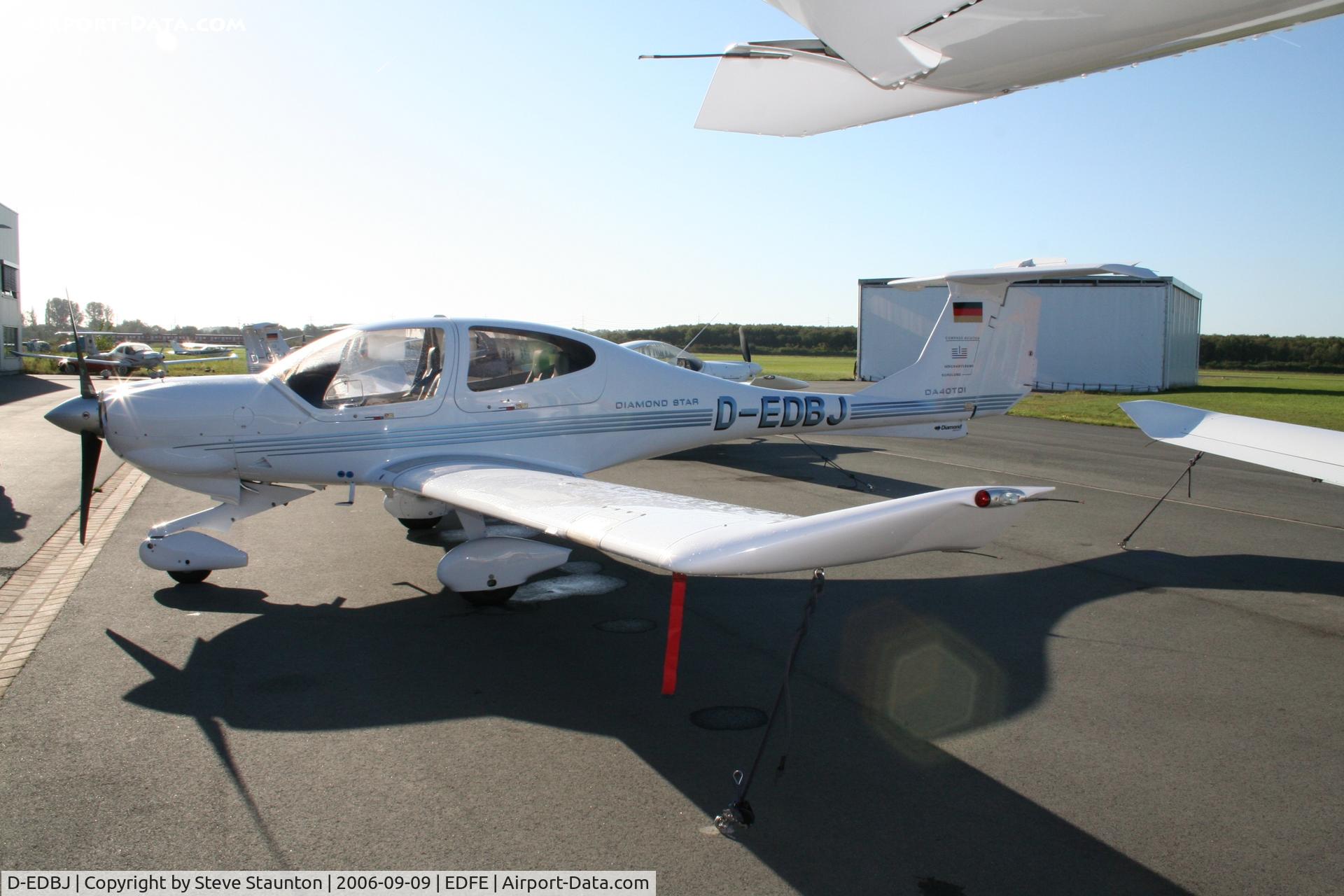 D-EDBJ, Diamond DA-40TDI Diamond Star C/N D4.128, Taken at Egelsbach September 2006