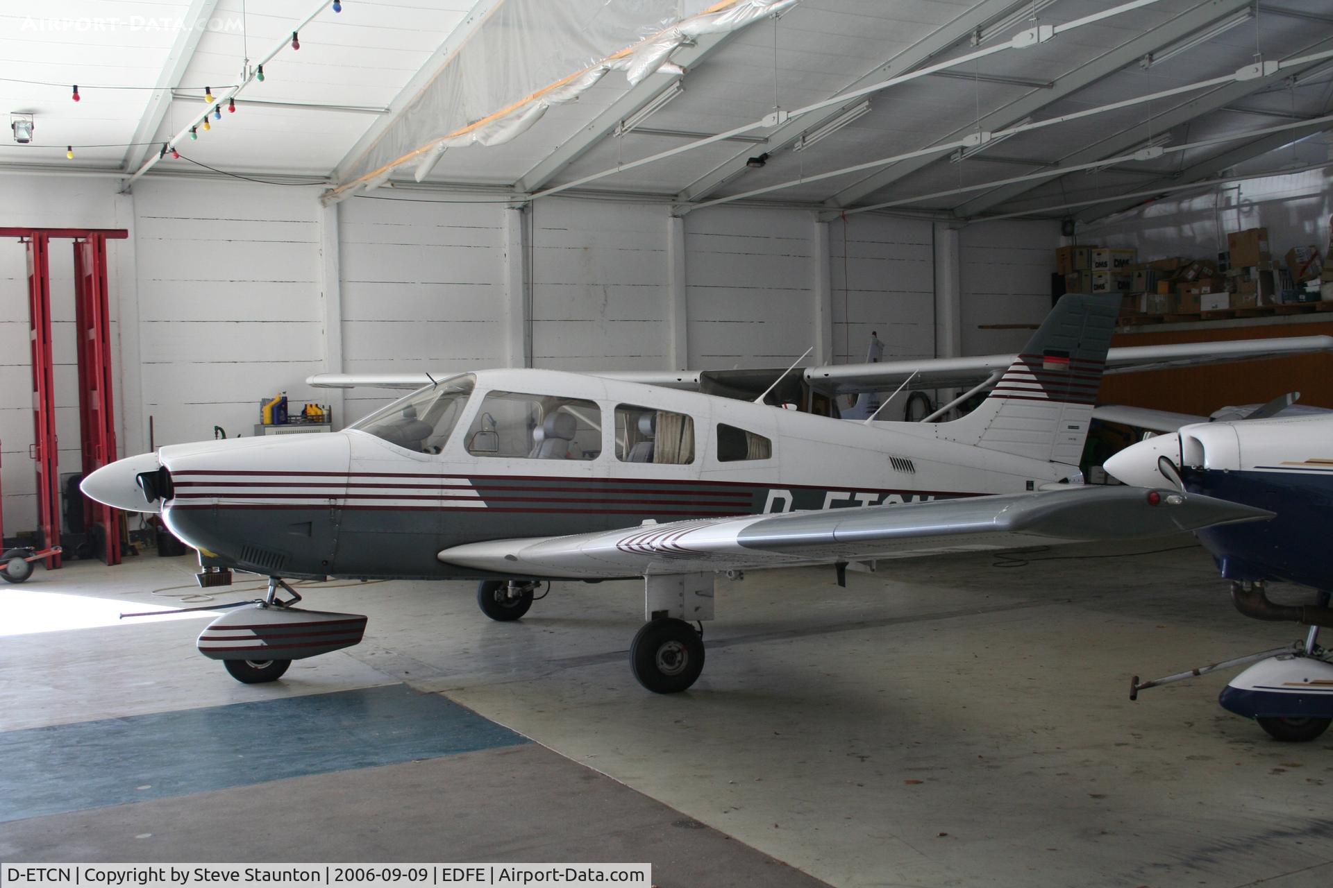 D-ETCN, Piper PA-28-181 Archer II C/N 28-90186, Taken at Egelsbach September 2006