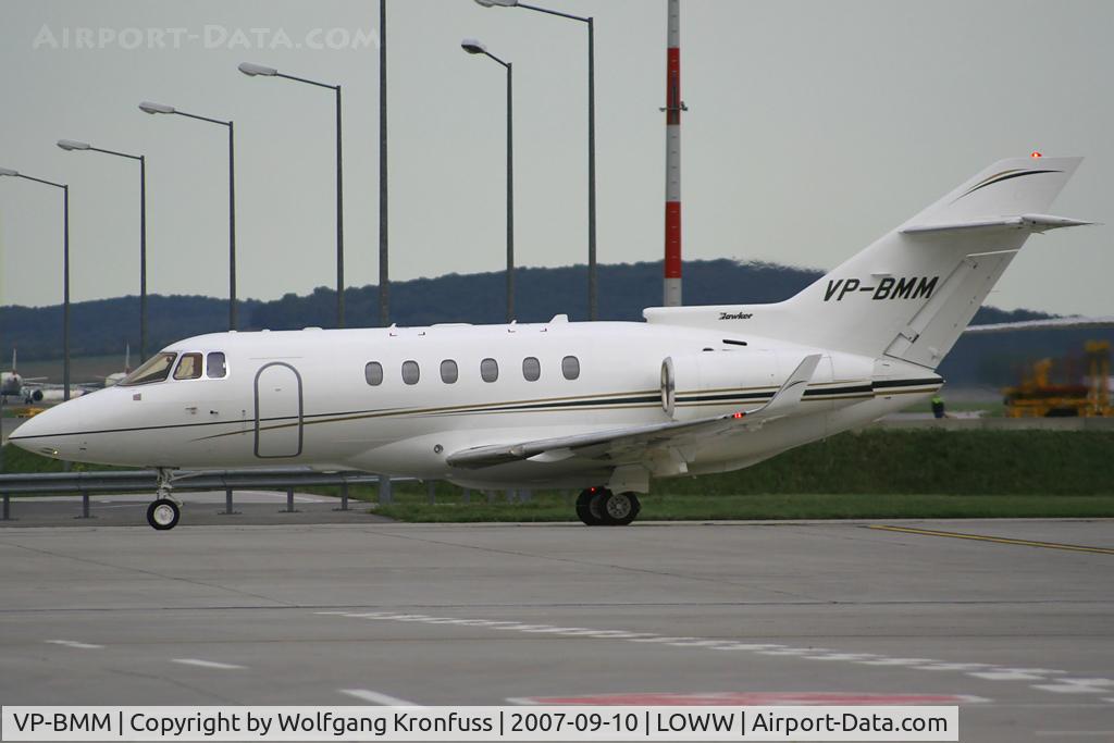 VP-BMM, 2007 Hawker 850XP C/N 258841, new Bizjet arriving at the GAC