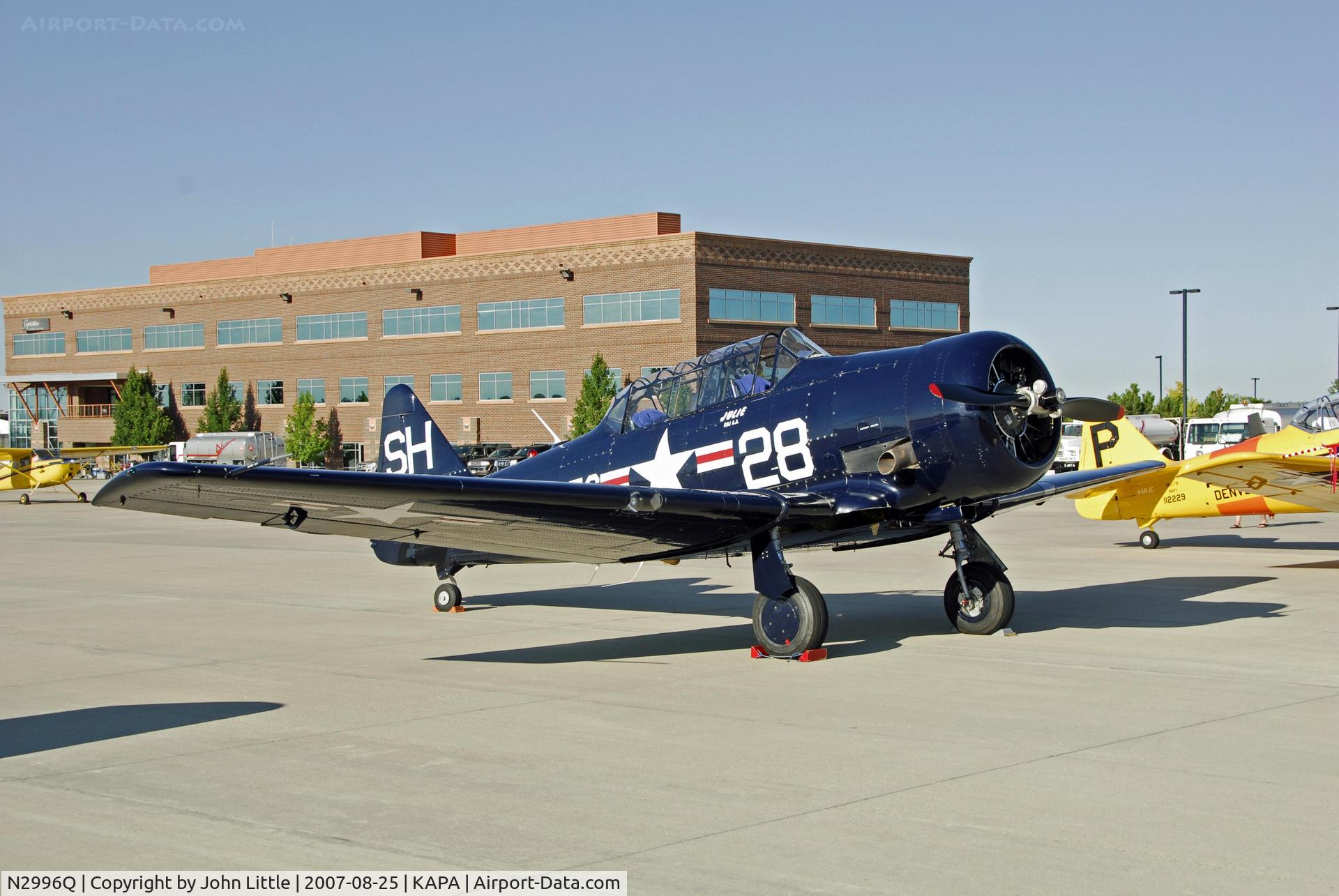 N2996Q, 1950 North American T-6G Texan C/N 168-175, Julie Smith's great looking T6