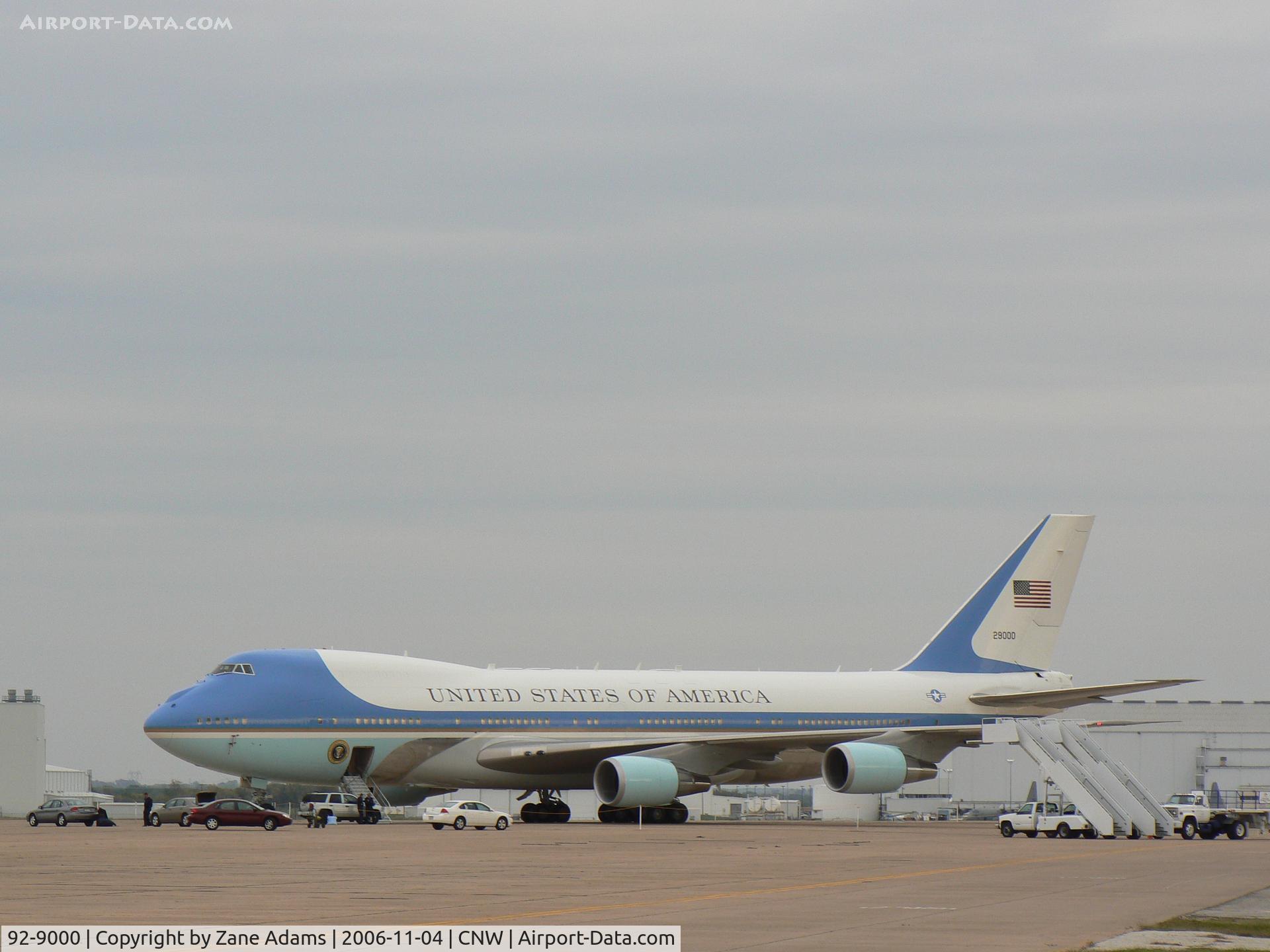 92-9000, 1987 Boeing VC-25A (747-2G4B) C/N 23825, Air Force One at it's Texas base