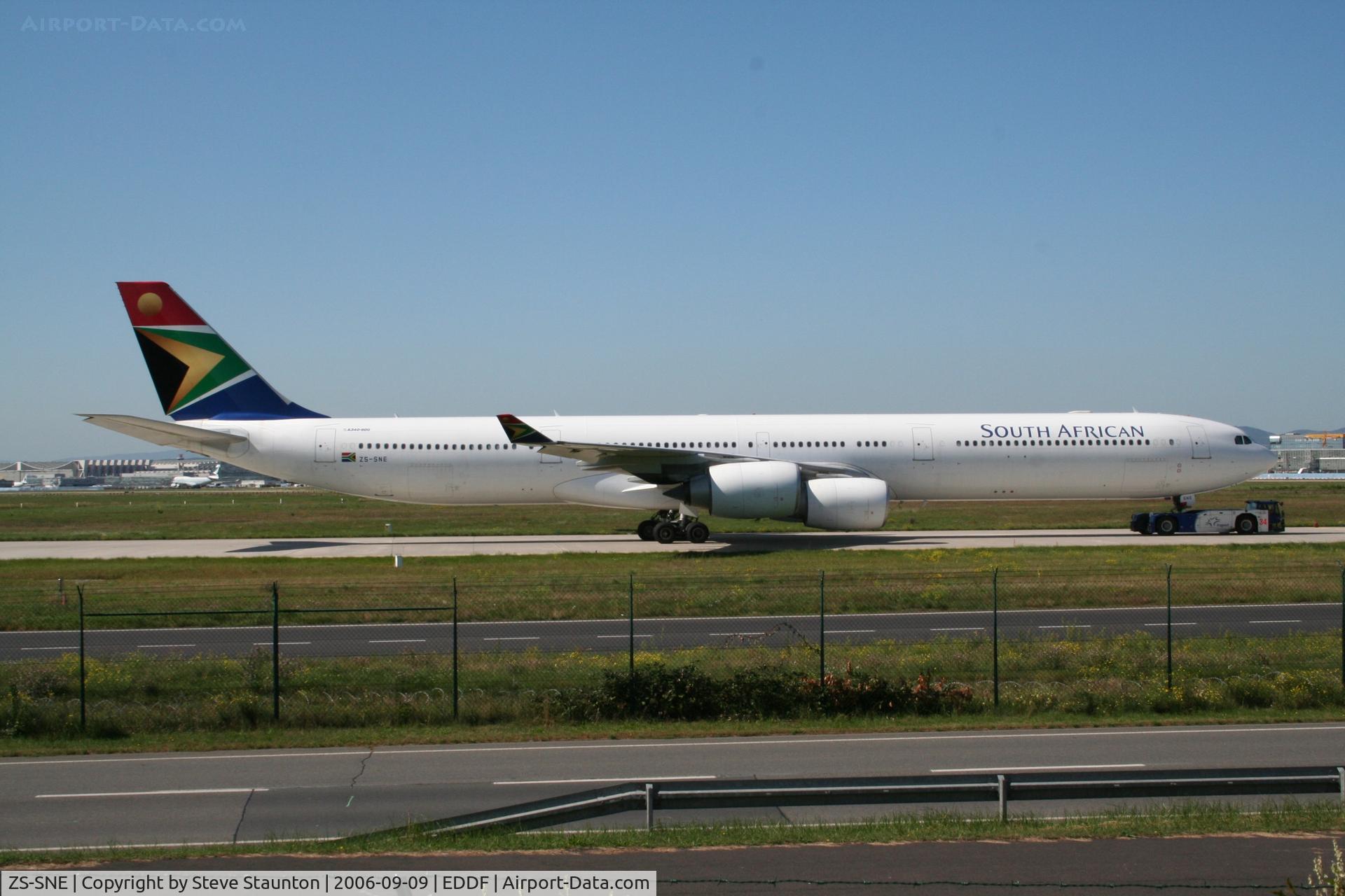 ZS-SNE, 2003 Airbus A340-642 C/N 534, Taken at Frankfurt September 2006