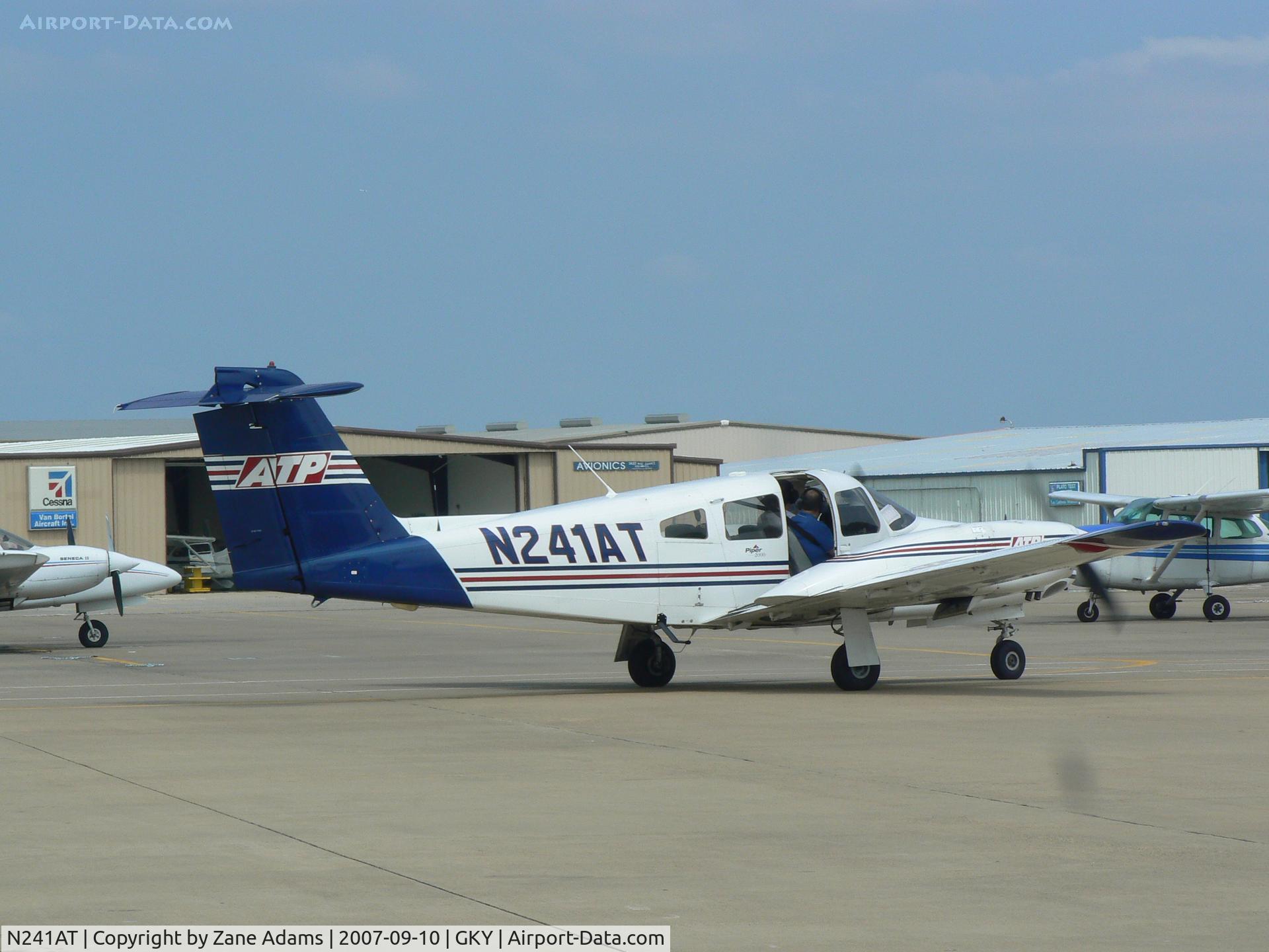 N241AT, 2000 Piper PA-44-180 Seminole C/N 4496039, Flight Training - ATP