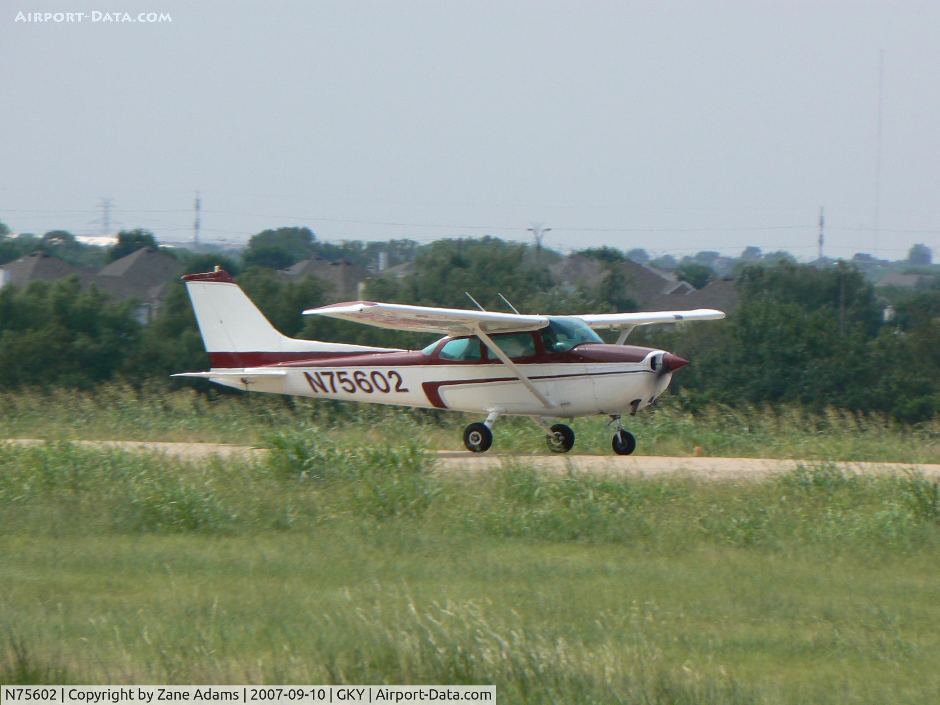 N75602, 1976 Cessna 172N C/N 17267842, Flight Training