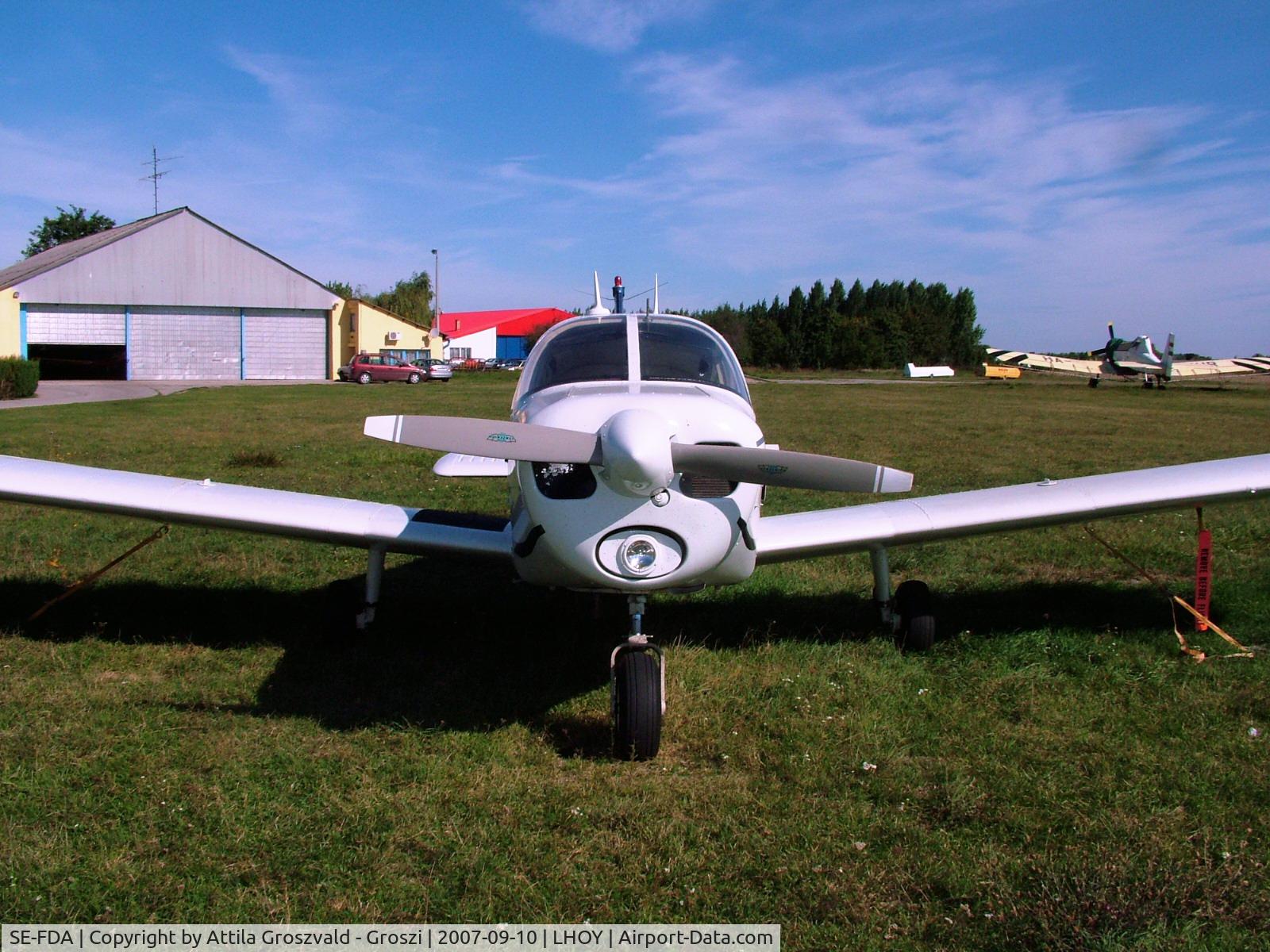 SE-FDA, 1968 Piper PA-28-140 Cherokee Cruiser C/N 28-24386, Ocseny airport - LHOY Hungary