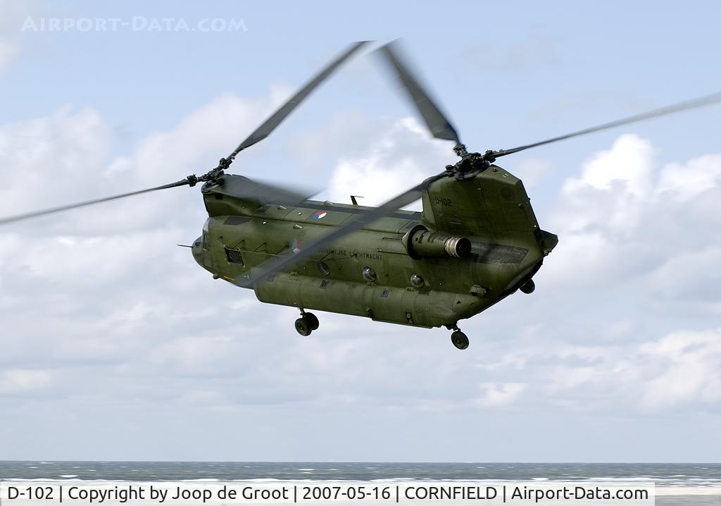 D-102, Boeing CH-47D Chinook C/N M.4102, Departing from the beach of the Cornfield shooting range. As requested they made a fly by for the photographers on the control tower.