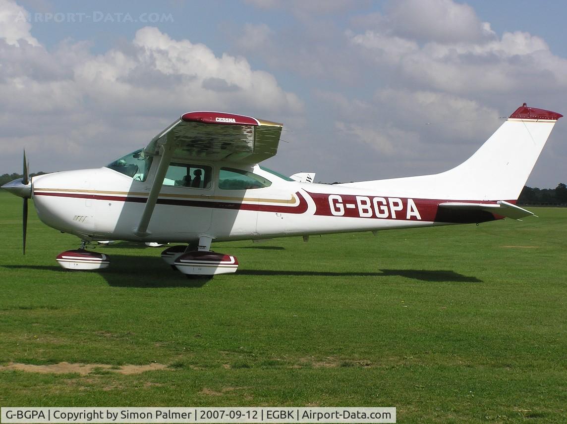 G-BGPA, 1978 Cessna 182Q Skylane C/N 182-66538, Cessna 182 visiting Sywell