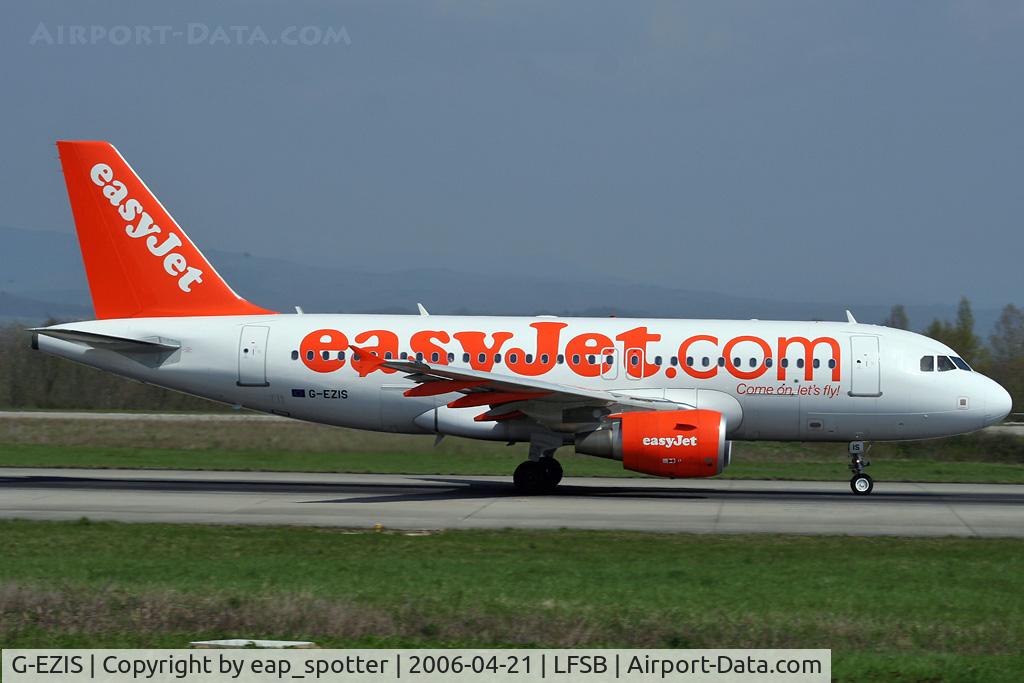 G-EZIS, 2005 Airbus A319-111 C/N 2528, departing rwy 16