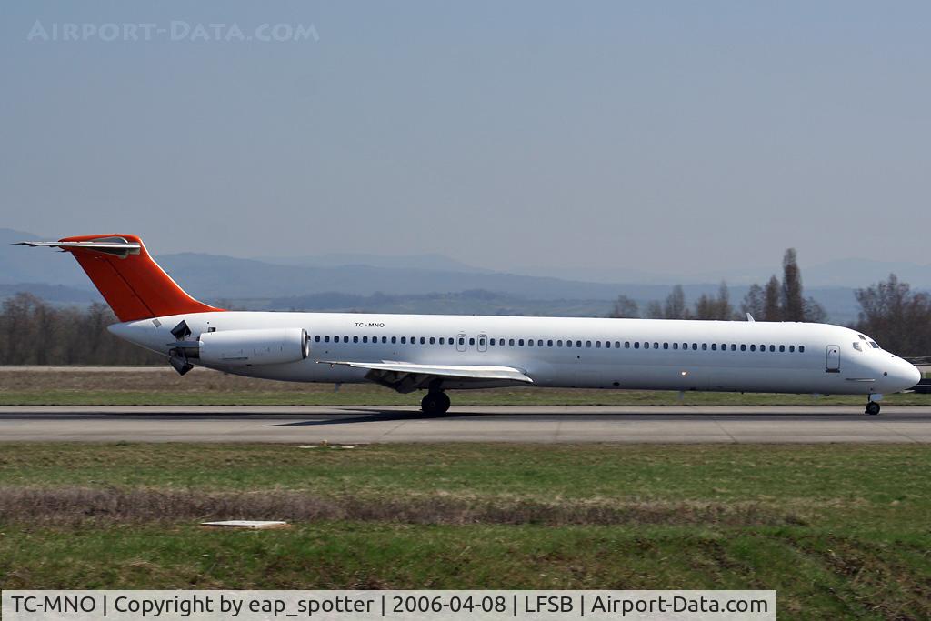 TC-MNO, 1982 McDonnell Douglas MD-82 (DC-9-82) C/N 49138, departing rwy 16