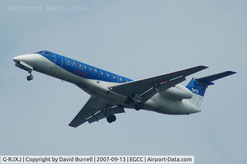 G-RJXJ, 2001 Embraer ERJ-135ER (EMB-135ER) C/N 145473, BMI - Landing