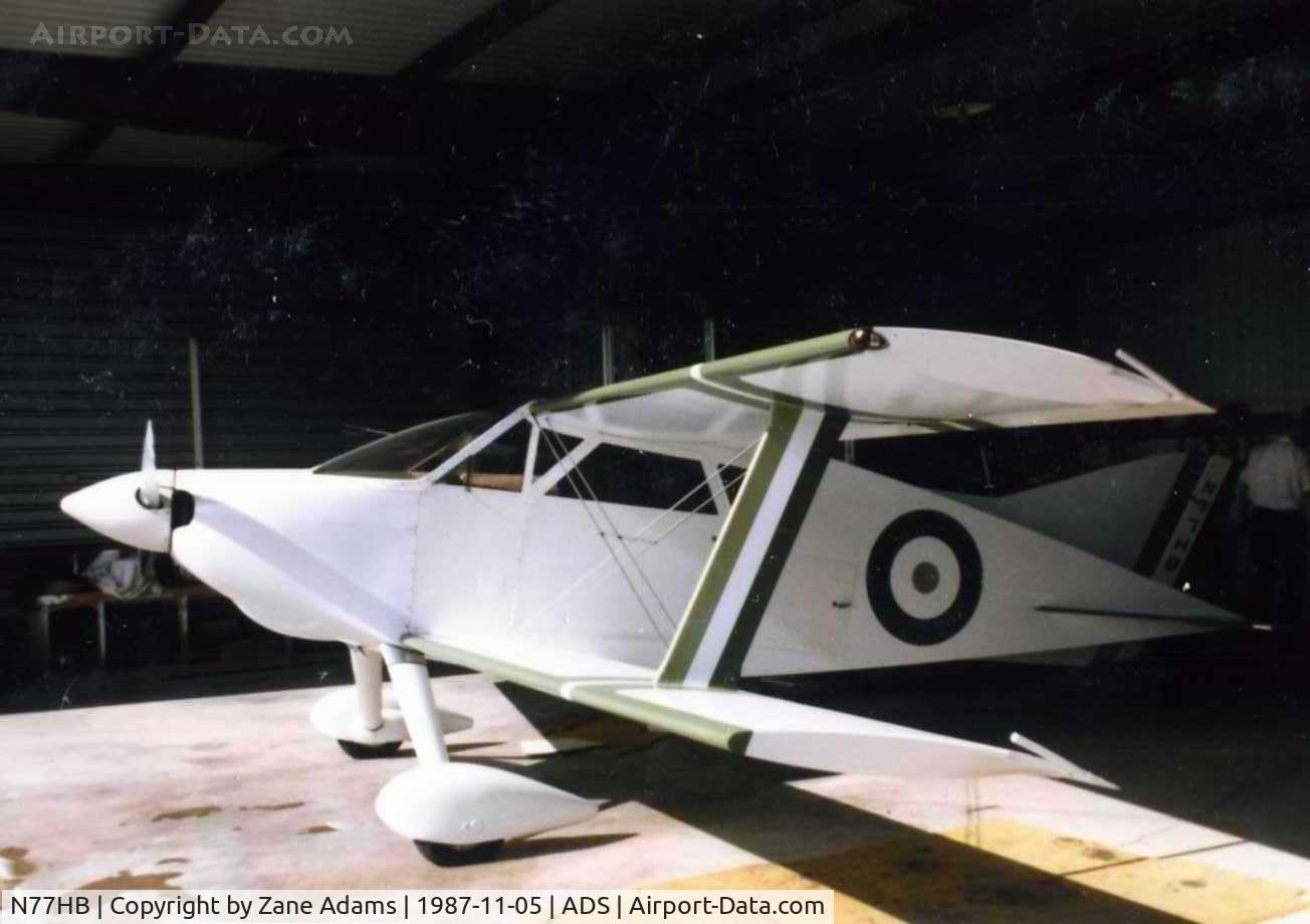 N77HB, Sorrell SNS-7 Hiperbipe C/N 229, In the hanger