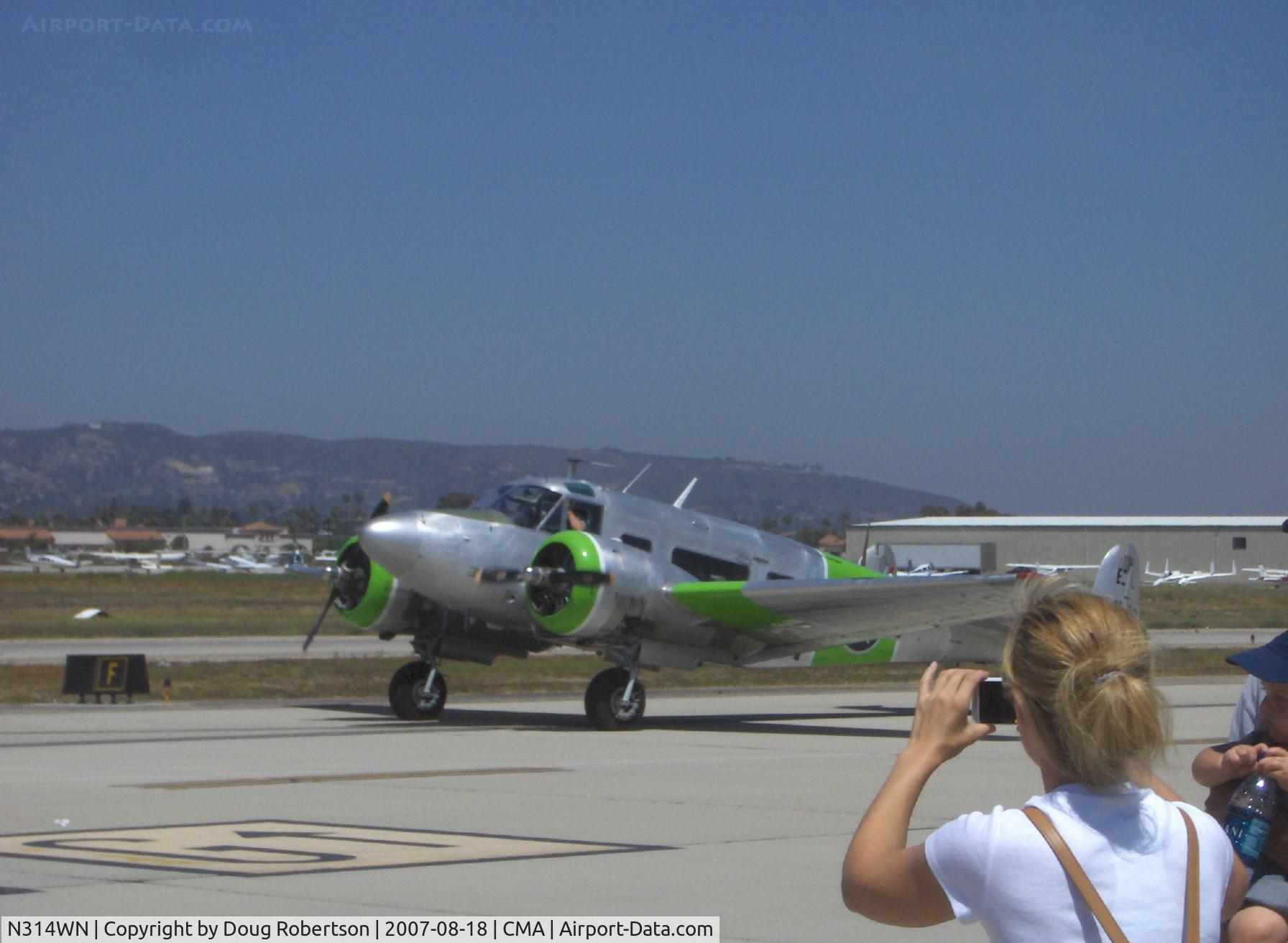 N314WN, 1952 Beech C-45H Expeditor C/N AF-566, 1952 Beech C-45H, two P&W R-985 450 Hp each, taxi