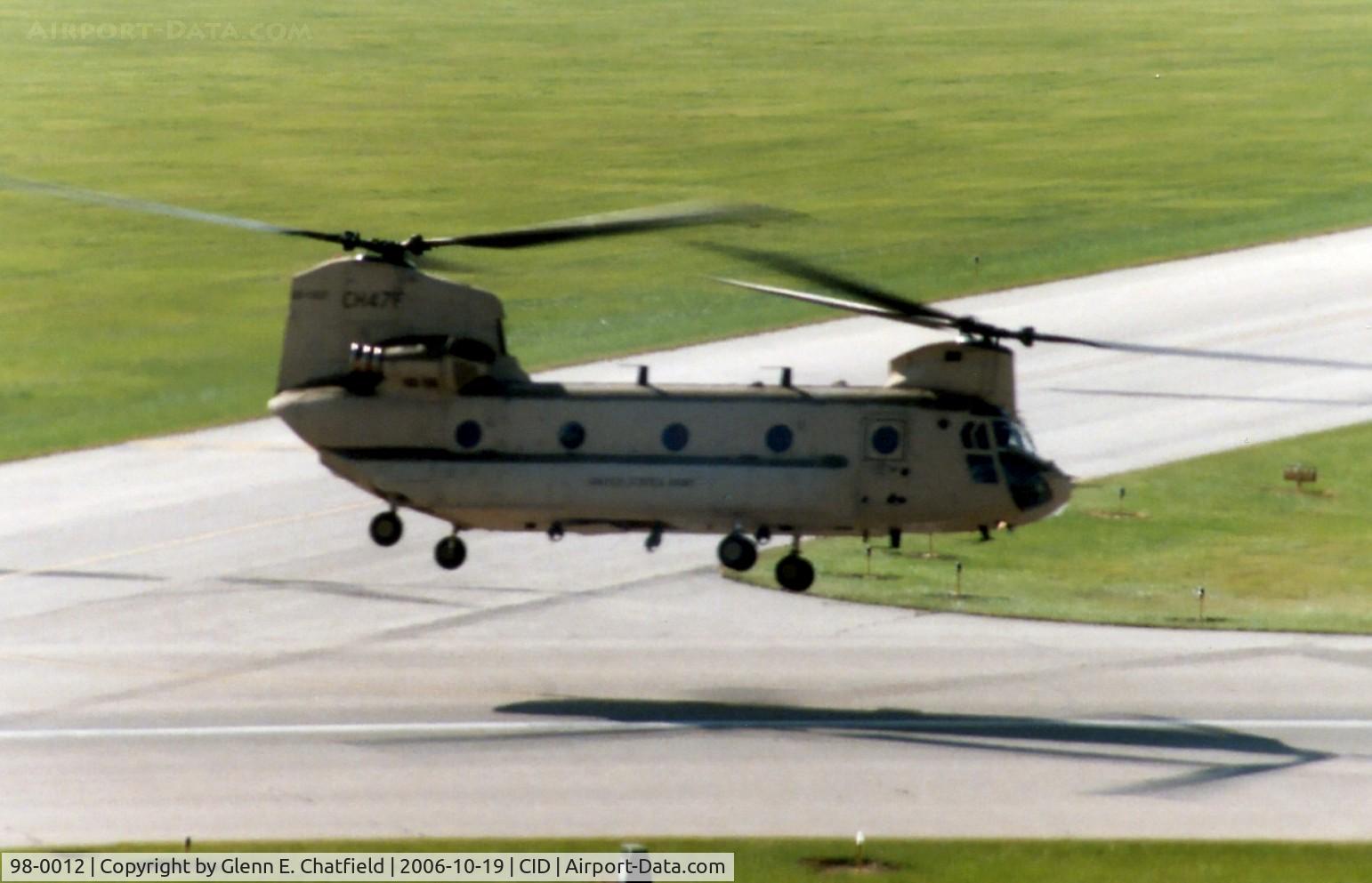 98-0012, Boeing CH-47F Chinook C/N M.8002, CH-47F Flying by the control tower on take-off