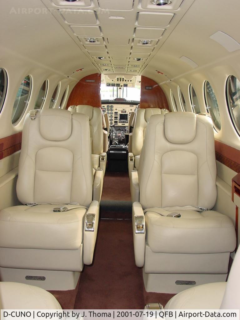 D-CUNO, 2001 Beechcraft B300 King Air 350 C/N FL-311, Beech Super King Air 350