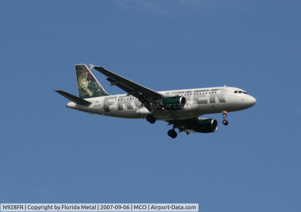 N928FR, 2004 Airbus A319-111 C/N 2236, Hank