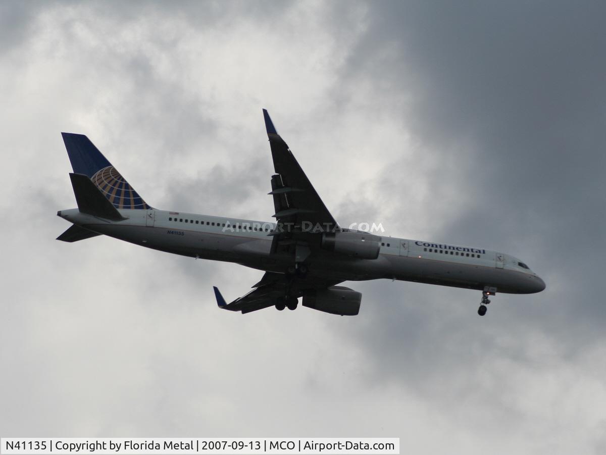 N41135, 1999 Boeing 757-224 C/N 29284, Continental