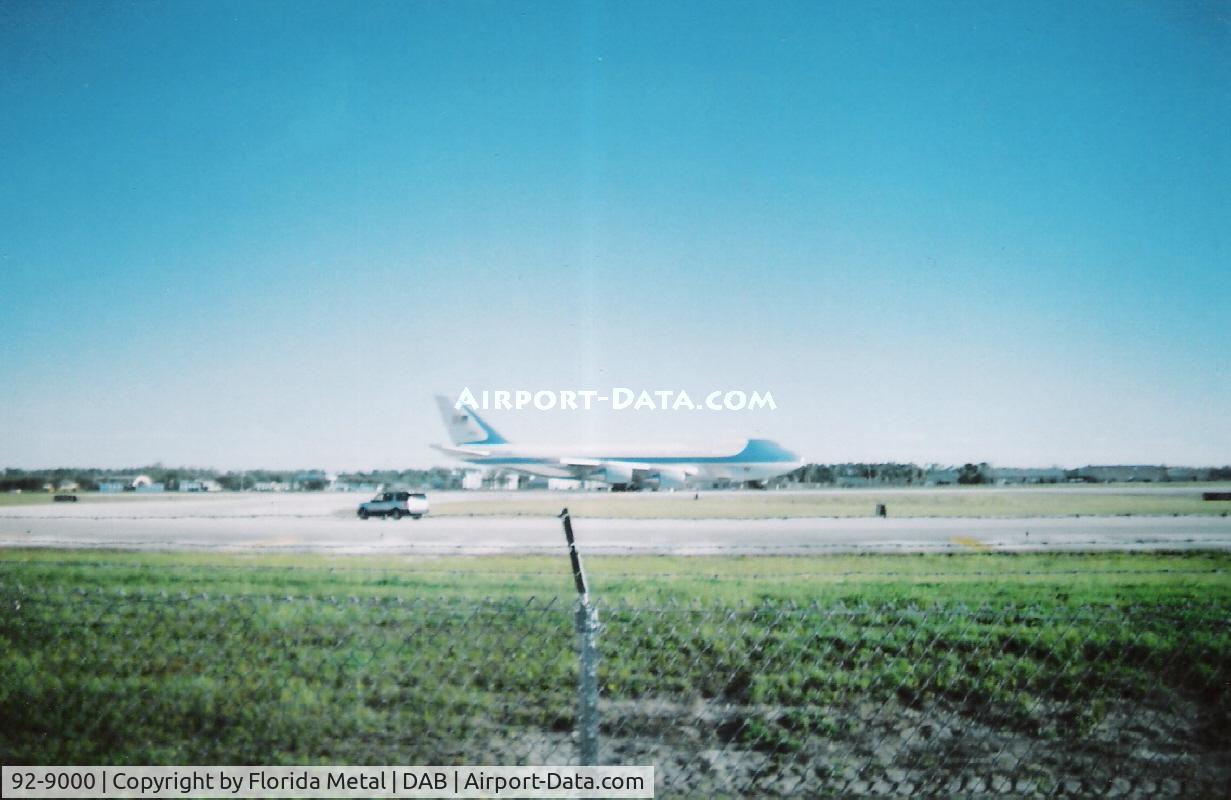 92-9000, 1987 Boeing VC-25A (747-2G4B) C/N 23825, Air Force One