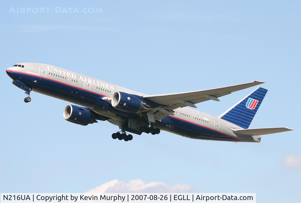 N216UA, 2000 Boeing 777-222 C/N 30549, United 777