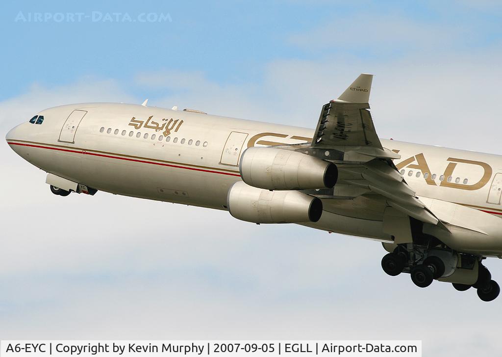 A6-EYC, 1995 Airbus A340-313 C/N 117, Etihad 340