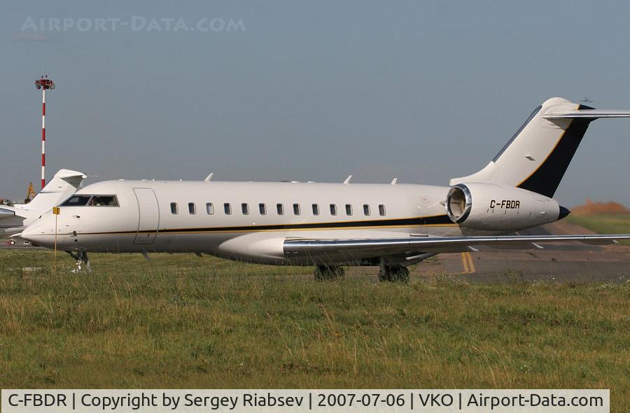 C-FBDR, 1998 Bombardier BD-700-1A10 Global Express C/N 9003, Taken at VKO
