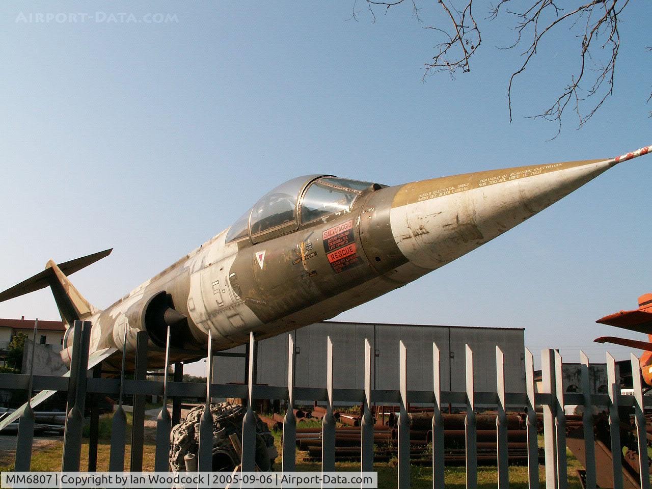 MM6807, 1973 Aeritalia F-104S-ASA-M Starfighter C/N 1107, Lockheed F-104S-ASA/Preserved/Cavalcaselle (Composite,tail from MM6807/Nose from MM6922)