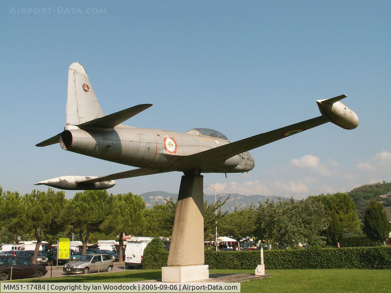 MM51-17484, 1951 Lockheed T-33A Shooting Star C/N 580-7378, Lockheed T-33A/Preserved/Rezzato-Town