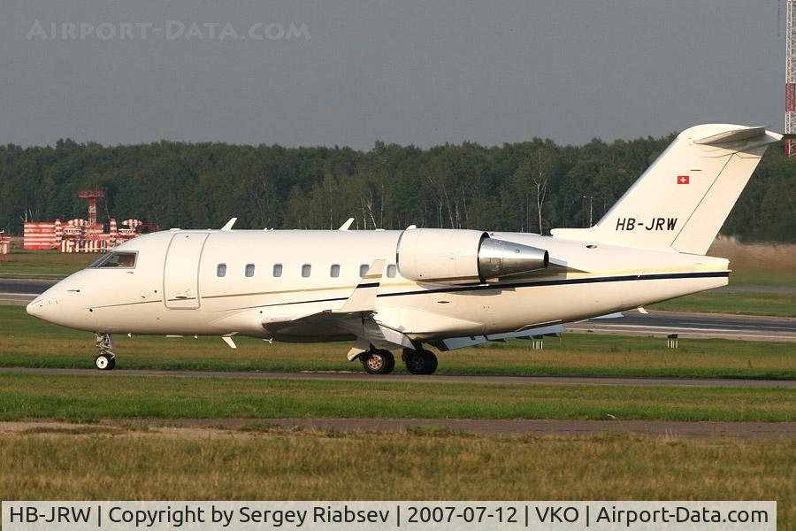 HB-JRW, 2004 Bombardier Challenger 604 (CL-600-2B16) C/N 5602, Taken at VKO